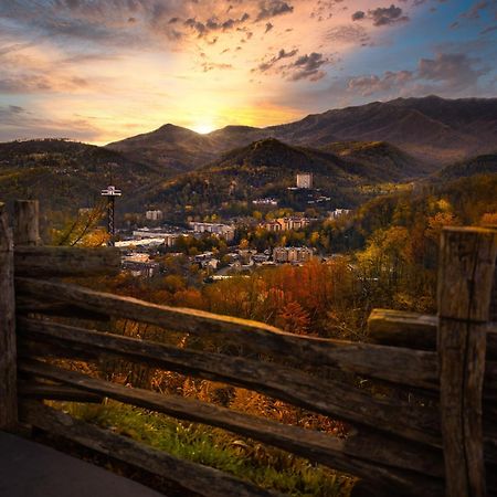 Apple Valley Hideaway, 1089 Of Free Attraction Tickets For Each Paid Day, Dollywood And More! Pigeon Forge Esterno foto